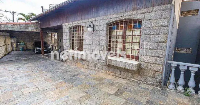 Casa com 4 quartos à venda na Rua Desembargador Alarico Barroso, Ouro Preto, Belo Horizonte