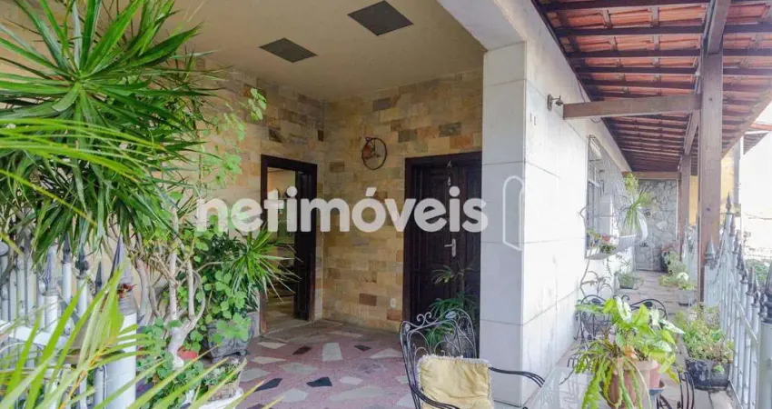 Casa com 4 quartos à venda na Avenida Ribeiro de Paiva, João Pinheiro, Belo Horizonte