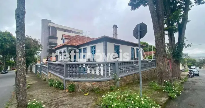 Casa com 3 quartos à venda na Rua Irmã Eufêmia, Santa Rosa, Belo Horizonte