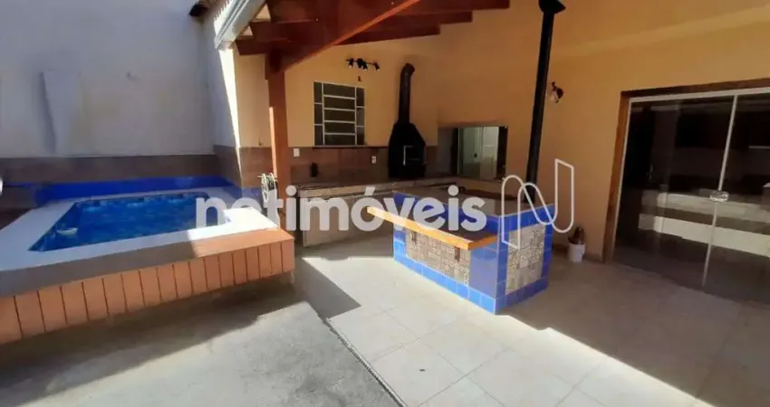 Casa com 3 quartos à venda na Rua Itaquera, Concórdia, Belo Horizonte