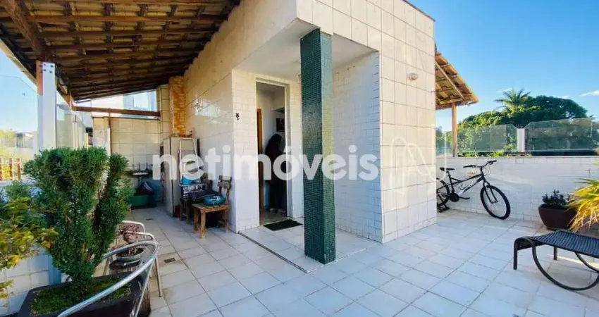 Cobertura com elevador, 50 m do colégio santa maria, 100% revestido, poucos moradores, baixo cond.