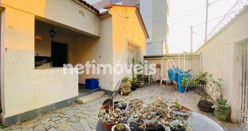 Casa com 3 quartos à venda na Rua Santa Bárbara, Sagrada Família, Belo Horizonte