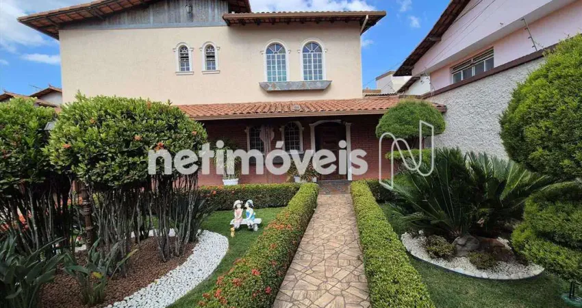 Casa com 4 quartos à venda na Rua Capitão Leonídio Soares, Planalto, Belo Horizonte