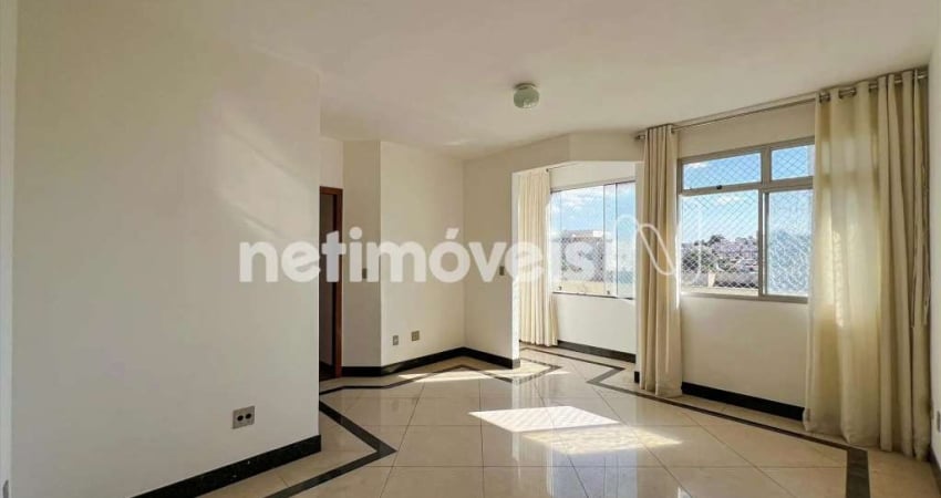 Apartamento com 3 quartos à venda na Rua Mantena, Ouro Preto, Belo Horizonte