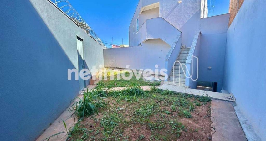 Casa com 3 quartos à venda na Rua Jequitibá, Gávea, Vespasiano