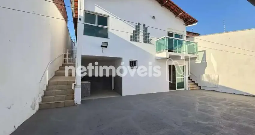 Casa com 3 quartos à venda na Rua José Maria de Resende, São João Batista, Belo Horizonte