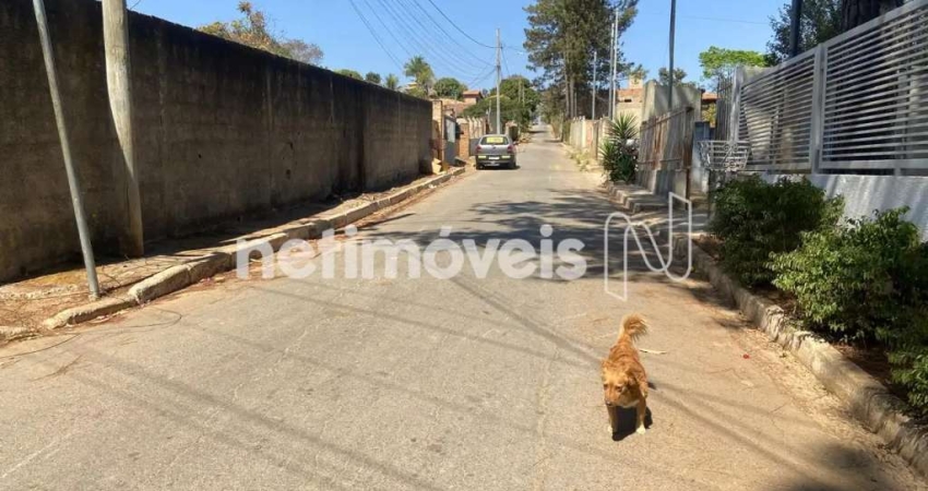 Casa com 3 quartos à venda na Rua Joaquim Carlos Martins, Campinho de Baixo, Lagoa Santa