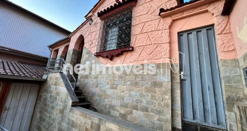 Casa com 6 quartos à venda na Rua Santa Bárbara, Sagrada Família, Belo Horizonte