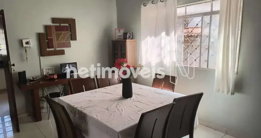 Casa com 4 quartos à venda na Rua Resedá, Santa Efigênia, Belo Horizonte