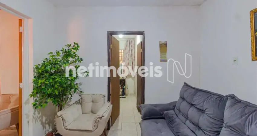 Casa com 2 quartos à venda na Rua Senhora do Brasil, Cachoeirinha, Belo Horizonte