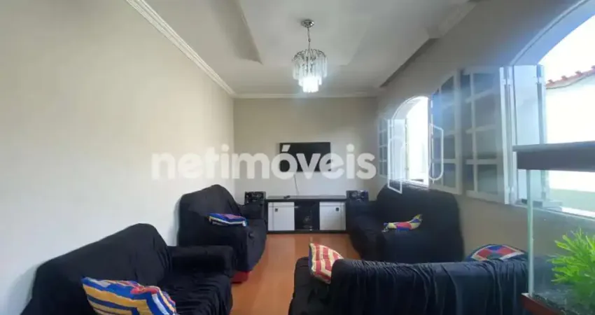 Casa com 4 quartos à venda na Rua General Clark, Novo Progresso, Contagem