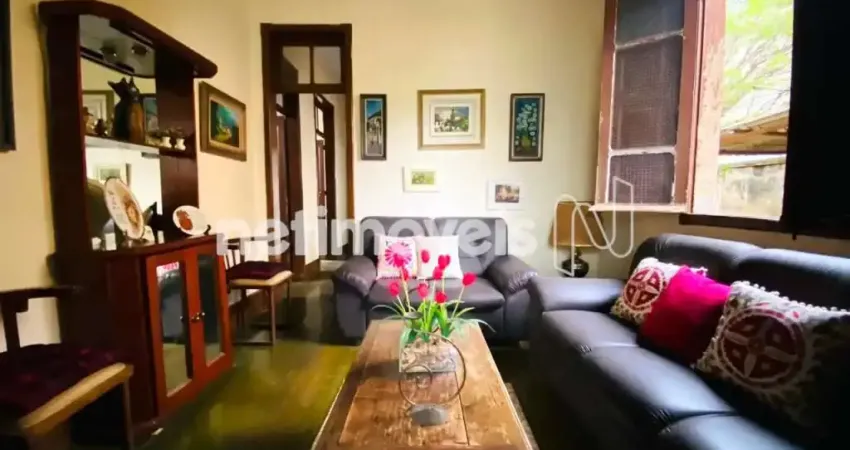 Casa com 6 quartos à venda na Rua Gabro, Santa Tereza, Belo Horizonte