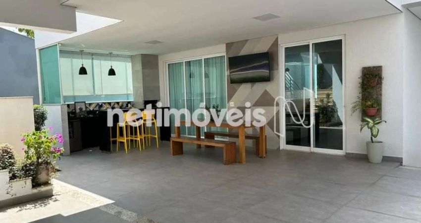 Casa em condomínio fechado com 4 quartos à venda na Rua Netuno, Portal do Sol, Contagem