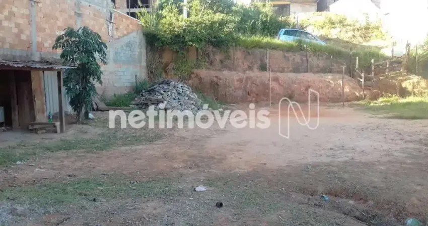 Exclusiva oportunidade: Terreno espetacular de 441 m²; próximo ao centro de Ibirité