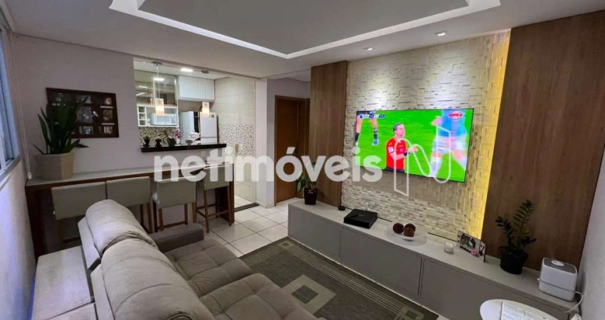 Apartamento com 2 quartos à venda na Rua Plaza Mayor, Califórnia, Belo Horizonte