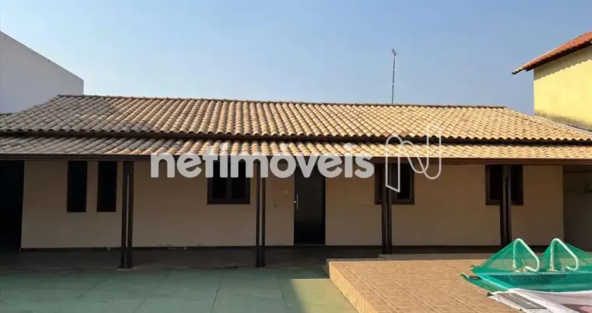 Casa com 5 quartos à venda na Avenida das Árvores, Jardim Ipê, Lagoa Santa