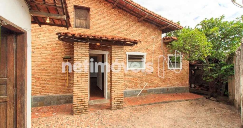 Casa com 3 quartos à venda na Rua Francisco Guimarães, Caiçaras, Belo Horizonte