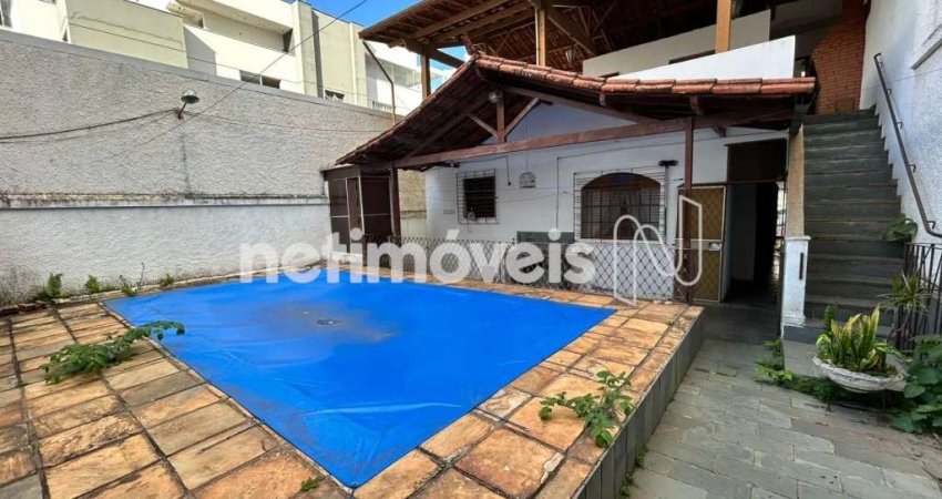 Casa com 5 quartos à venda na Rua Itajubá, Sagrada Família, Belo Horizonte