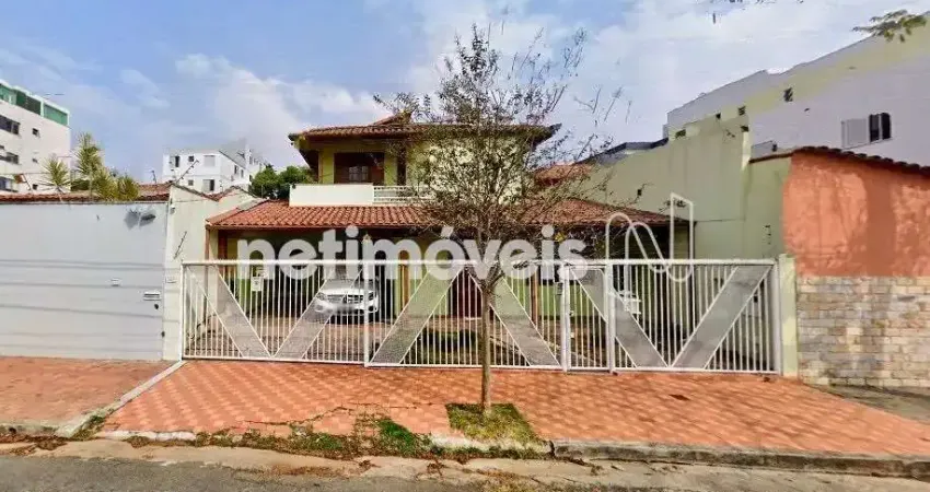 Casa com 4 quartos à venda na Rua Pedro Moreira de Abreu, Ouro Preto, Belo Horizonte