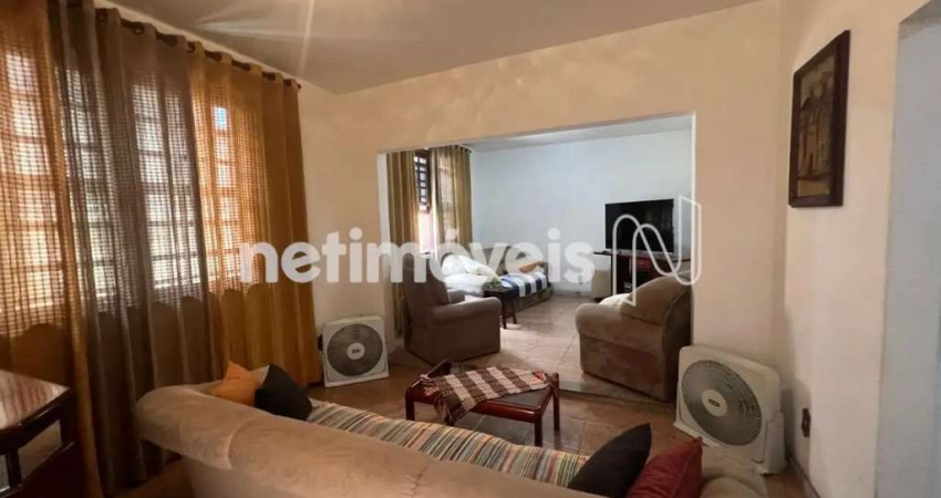 Casa com 4 quartos à venda na Rua Otávio Nicolai, Planalto, Belo Horizonte