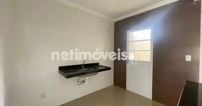 Casa com 2 quartos à venda na Rua dos Lírios, Imperial, Santa Luzia