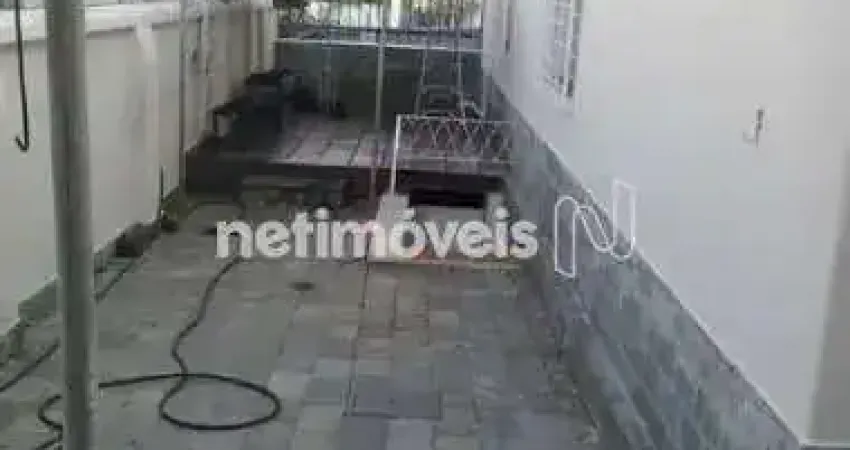 Casa com 3 quartos à venda na Rua Resende Costa, Bonfim, Belo Horizonte
