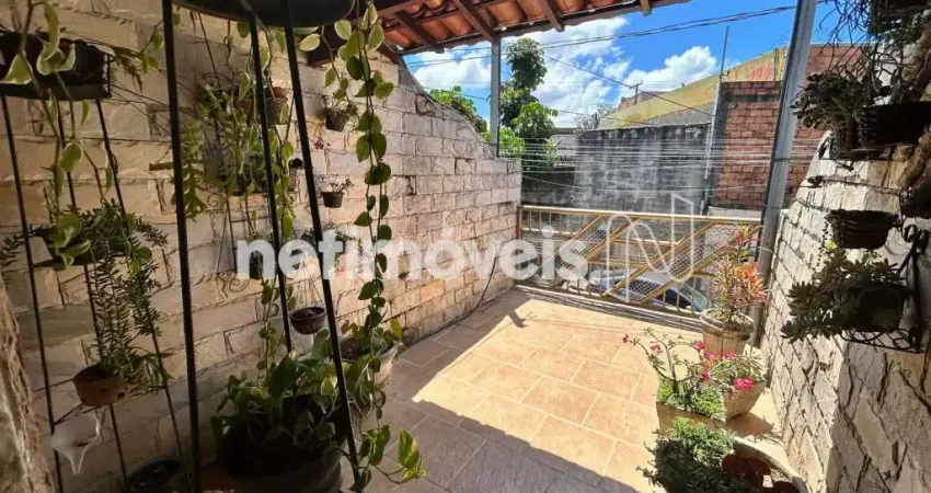 Casa com 2 quartos à venda na Rua Guaiana, Dom Bosco, Belo Horizonte