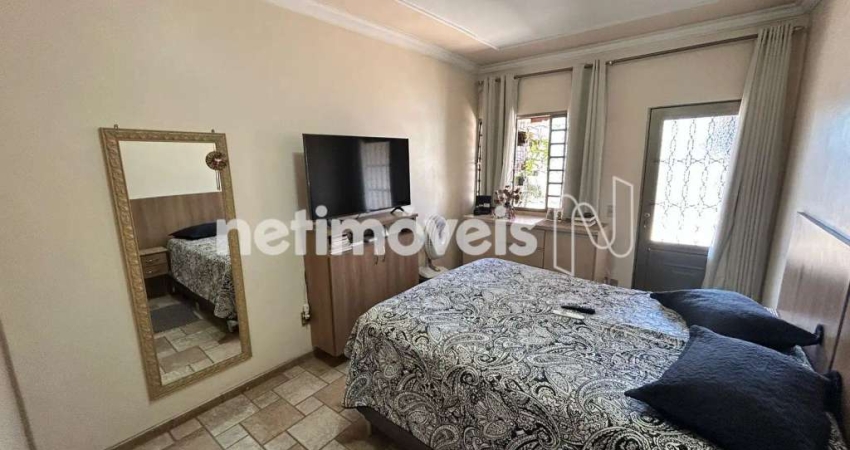 Casa com 2 quartos à venda na Rua Guaiana, Dom Bosco, Belo Horizonte