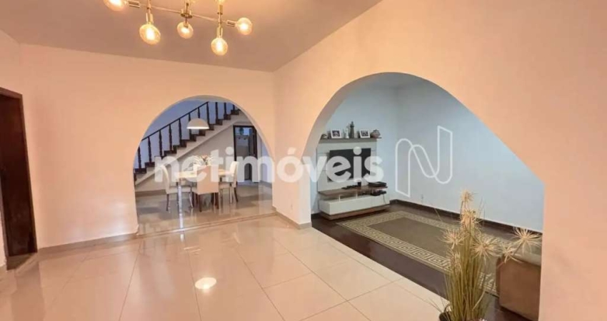 Casa com 3 quartos à venda na Rua Paissandu, Sagrada Família, Belo Horizonte