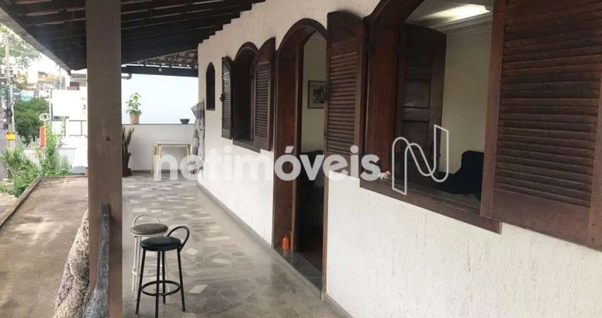 Casa com 3 quartos à venda na Rua Póvoa de Varzim, Paquetá, Belo Horizonte