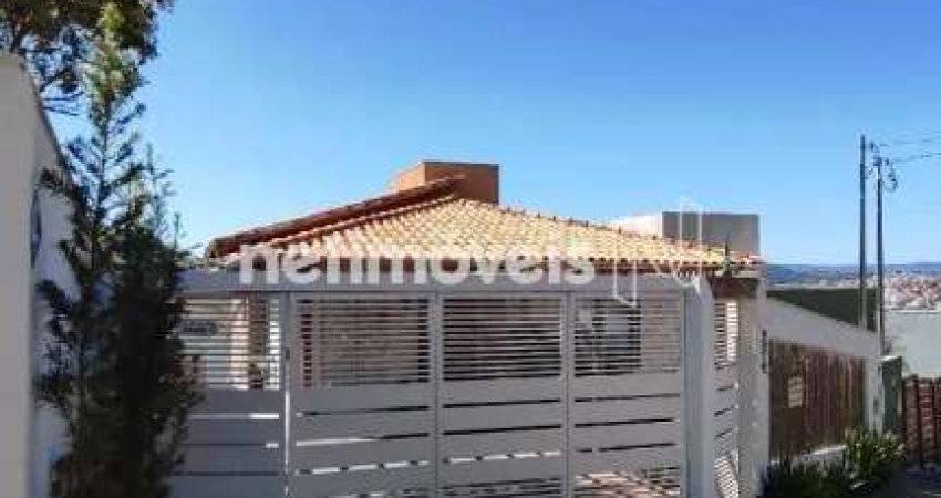 Casa com 4 quartos à venda em Escarpas do Lago, Capitólio 