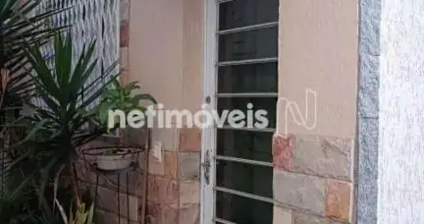Casa com 2 quartos à venda na Rua Manhuaçu, Santa Inês, Belo Horizonte