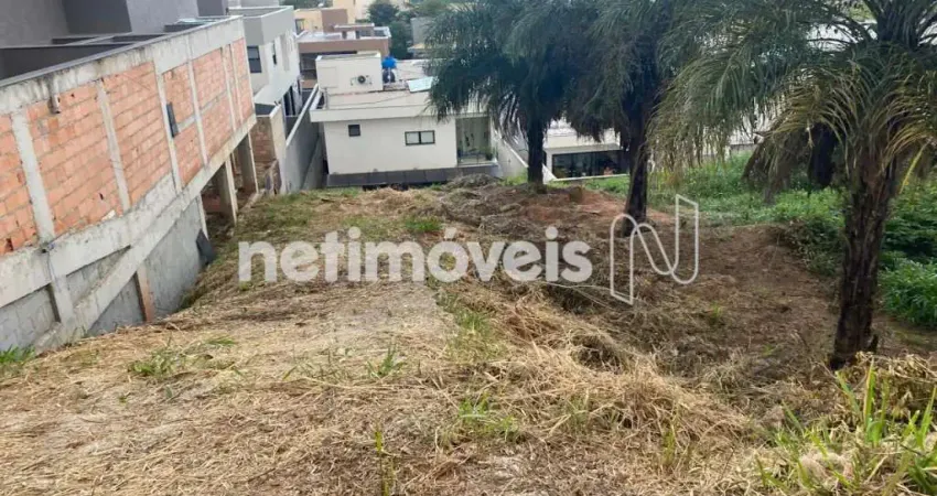 Terreno em condomínio fechado à venda na Rua Marte, Portal do Sol, Contagem