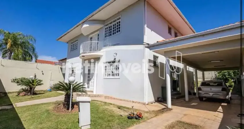Casa com 4 quartos à venda na Rua Renato Travassos, Bandeirantes (Pampulha), Belo Horizonte