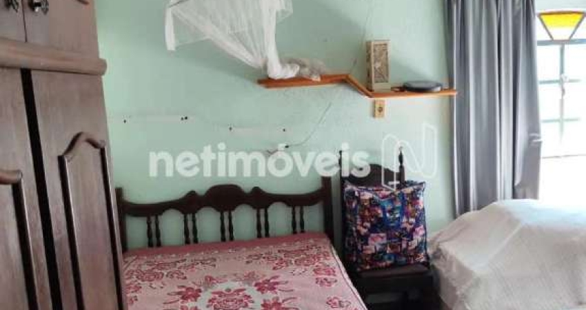 Casa à venda na Rua São Francisco, Tavares de Minas, Pará de Minas
