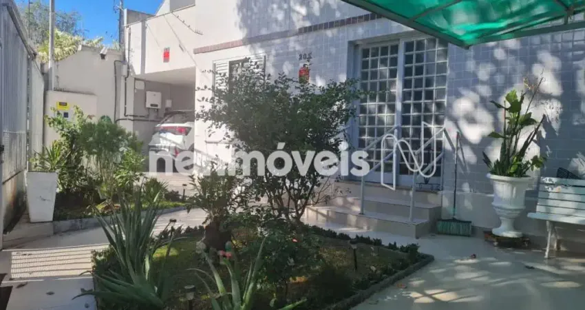 Casa com 6 quartos à venda na Rua Gabro, Santa Tereza, Belo Horizonte