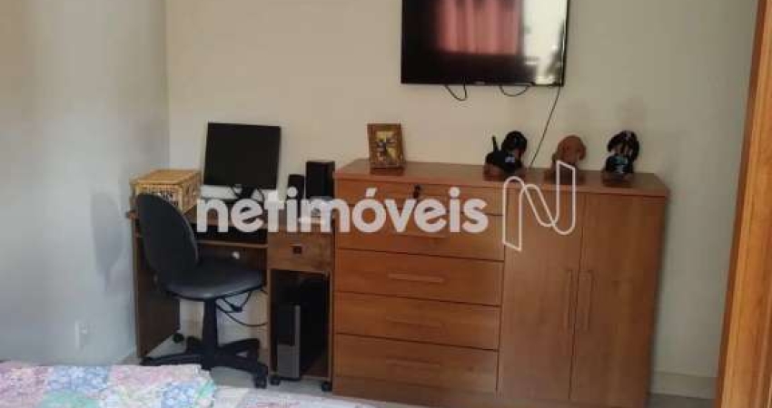 Casa com 2 quartos à venda na Rua Dalva de Oliveira, Alvorada, Sete Lagoas