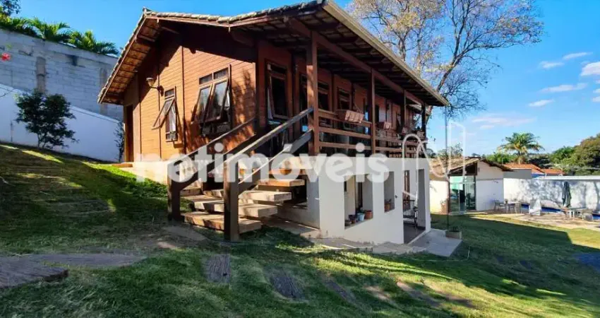 Casa com 4 quartos à venda na Rua Laudelina Carneiro, Garças, Belo Horizonte