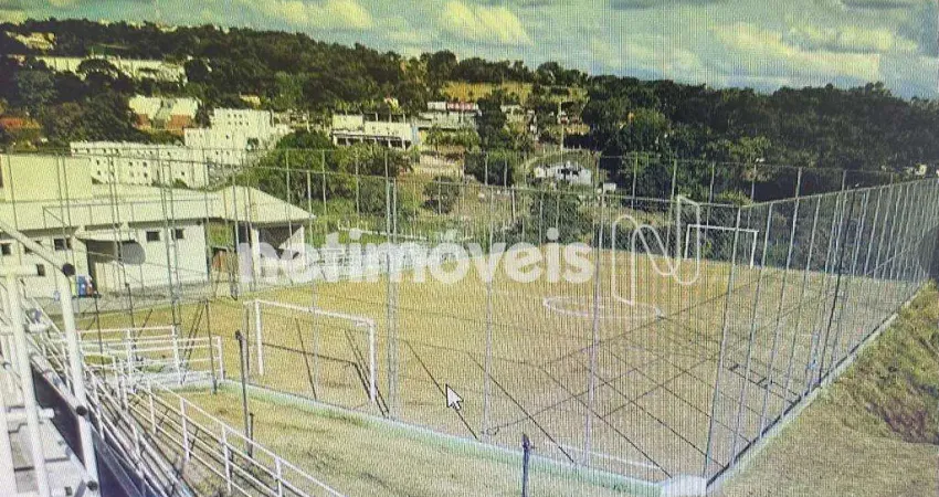 Terreno à venda na Residencial Vitória Tenis Residence, Campinho, Pedro Leopoldo