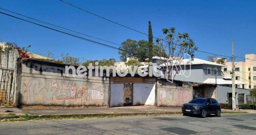 Terreno à venda na Rua Viterbo, Bandeirantes (Pampulha), Belo Horizonte