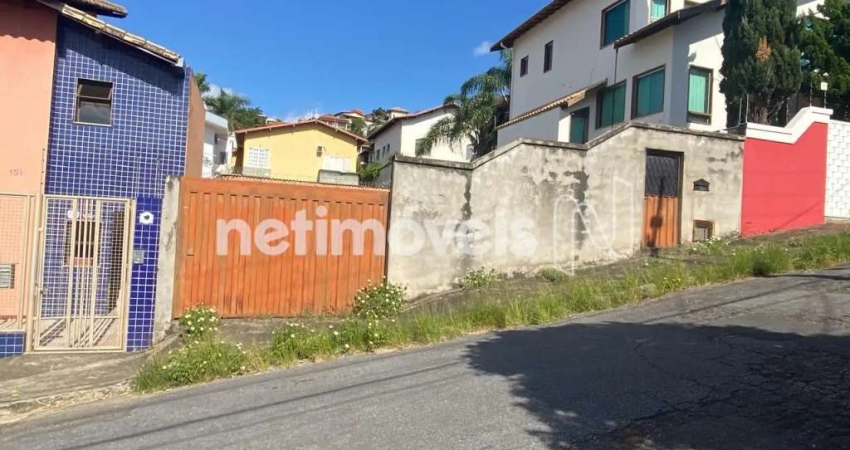 Terreno à venda na Rua Júlia Freitas Coutinho, Álvaro Camargos, Belo Horizonte