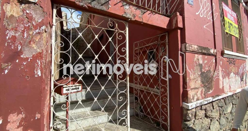 Casa com 6 quartos à venda na Rua Silva Jardim, Floresta, Belo Horizonte