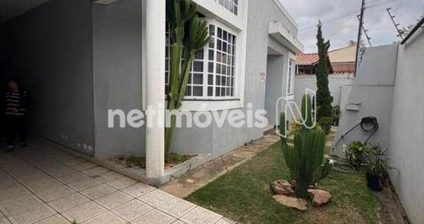 Casa com 4 quartos à venda na Rua Padre Francisco Juarez, Três Barras, Contagem
