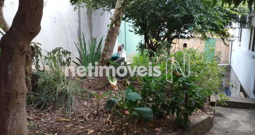 Terreno à venda na Rua Guapé, Santo André, Belo Horizonte