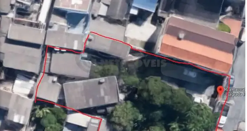 Terreno à venda na Rua Itacoatiara, Sagrada Família, Belo Horizonte