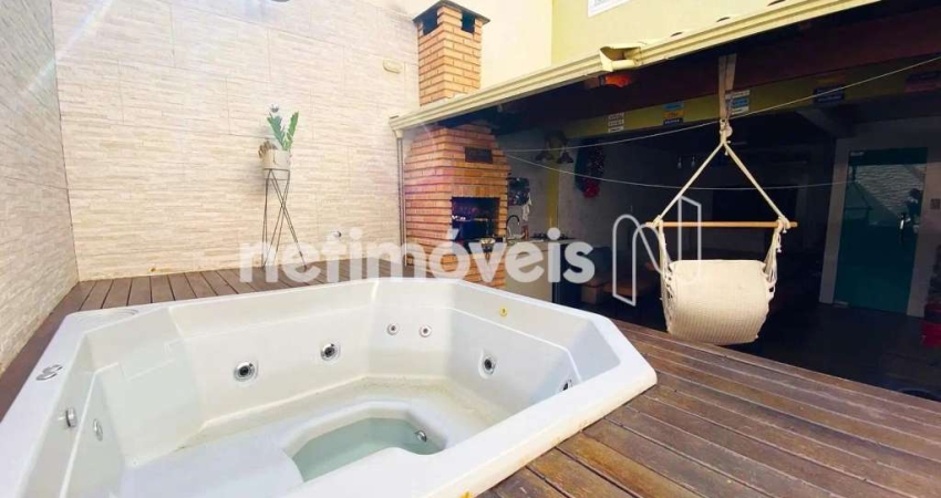 Casa com 2 quartos à venda na Rua Gelo, Vitória, Belo Horizonte
