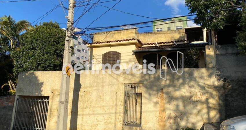 Casa comercial com 4 salas à venda na Rua Fernando Ferrari, Planalto, Belo Horizonte