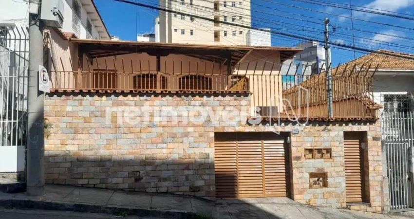 Casa com 4 quartos à venda na Rua Salinas, Floresta, Belo Horizonte