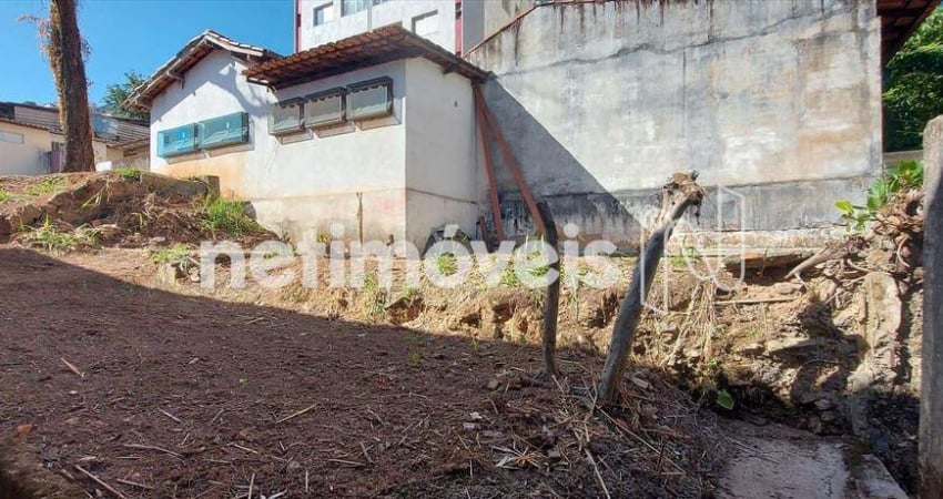 Terreno à venda na Rua Guaxupé, Serra, Belo Horizonte
