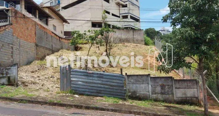 Terreno à venda na Rua Leopoldo Campos Nunes, Manacás, Belo Horizonte